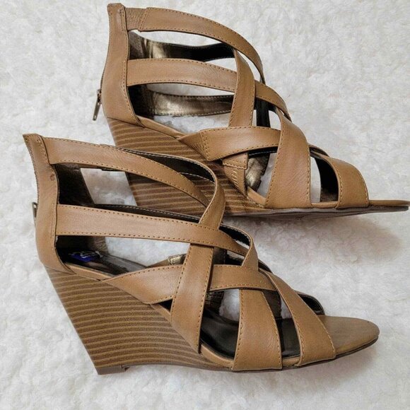 Worthington Womens heels size 8M rear zipper strappy 4 inch‎ man made materials - Picture 6 of 9